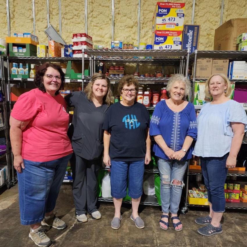 He's Alive Church Volunteers in the EOC Pantry